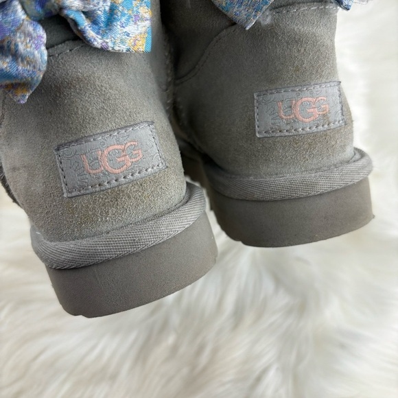 UGG BOW WINTER BOOTS SIZE 5 WOMAN - Picture 8 of 10